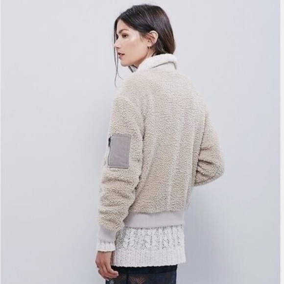 Free People Teddy Aviator Bomber Megafleece Beige Multi-Pocket Jacket Size XS - Picture 2 of 10